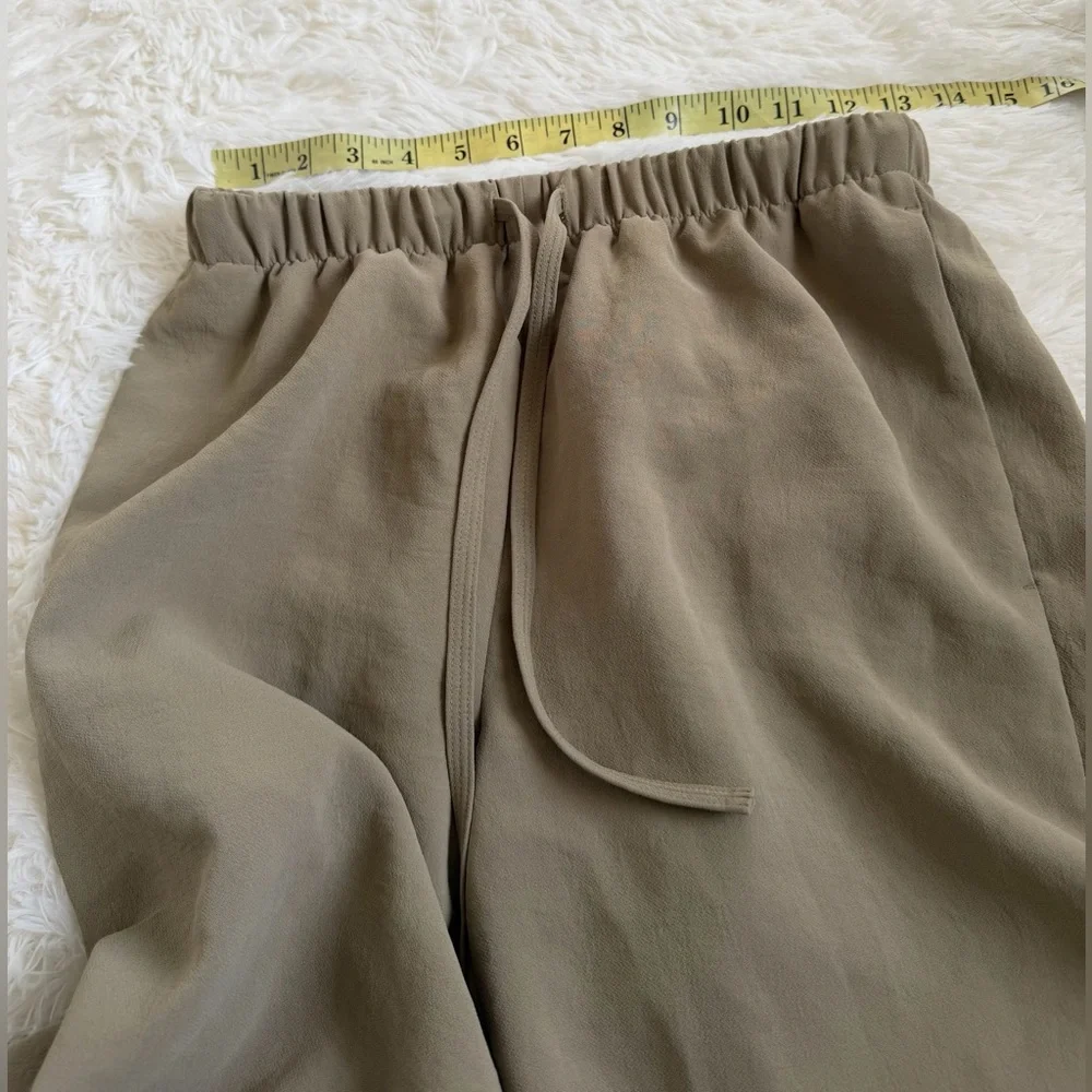 Aritzia The Lodge Pant™ - Crepette™ - Picture 5 of 8